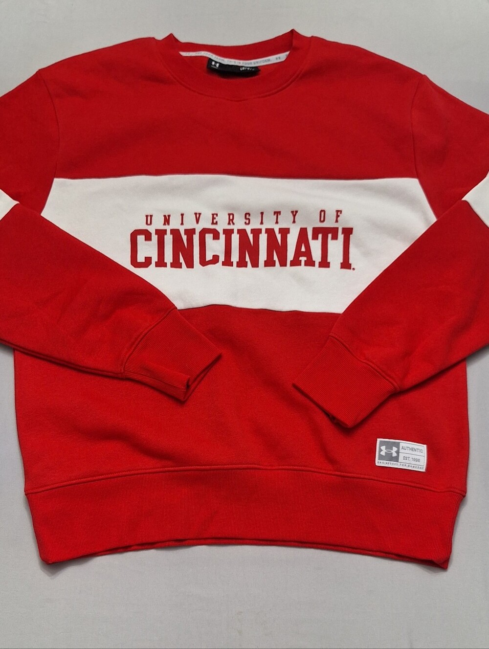 Under Armour Cincinnati Bearcats Womens Colorblock Crewneck Sweatshirt Red Large